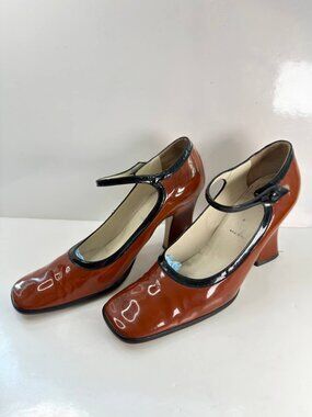 Prada Vintage Patent Leather Mary Jane Heels –  Size EU 38.5 (US 8.5)